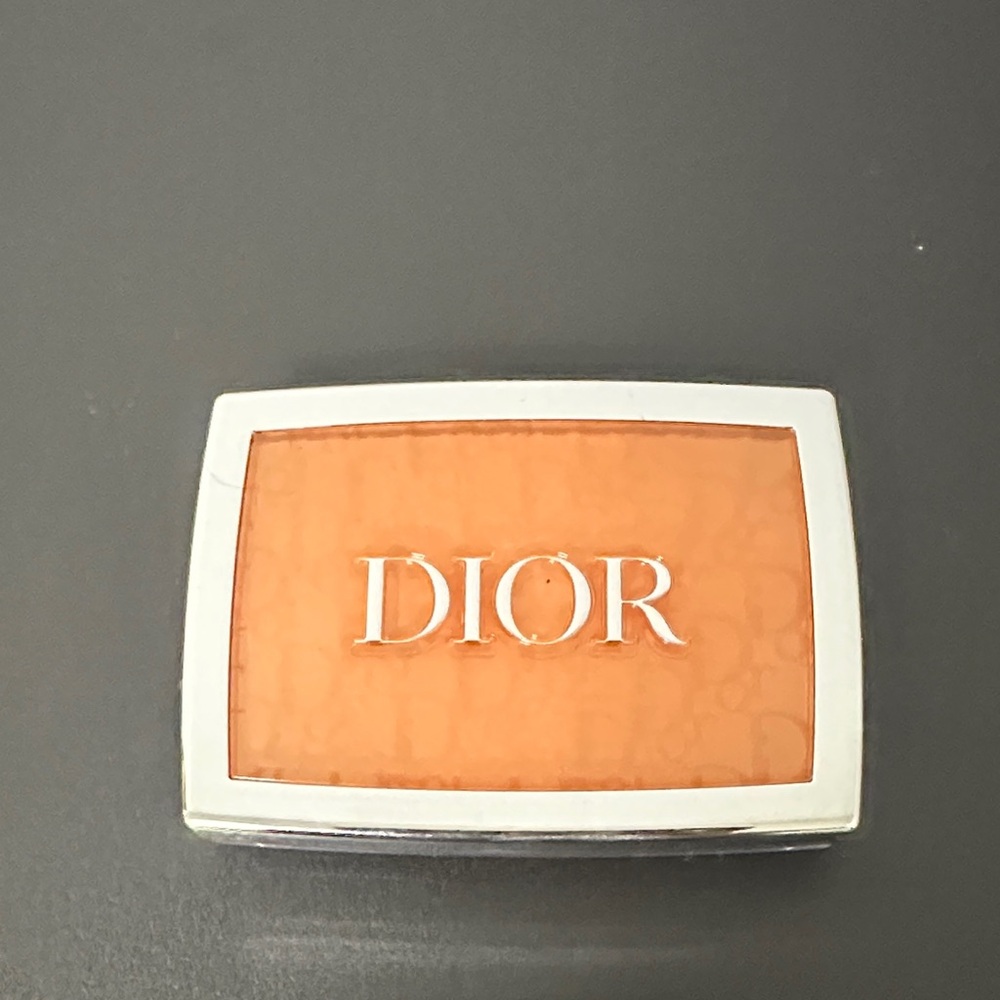 💯% Authentic Dior Rosy Glow Blush Compact. #004 Coral. Brand new.